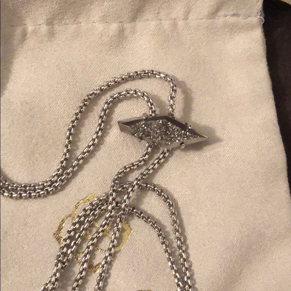 adjustable statement necklace - Picture 3 of 4